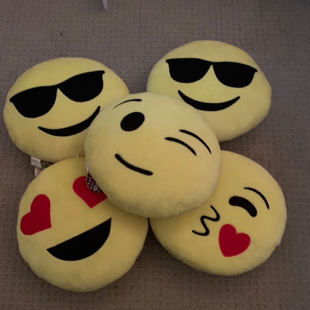Emoji pillows (not a bundle) 2 left
